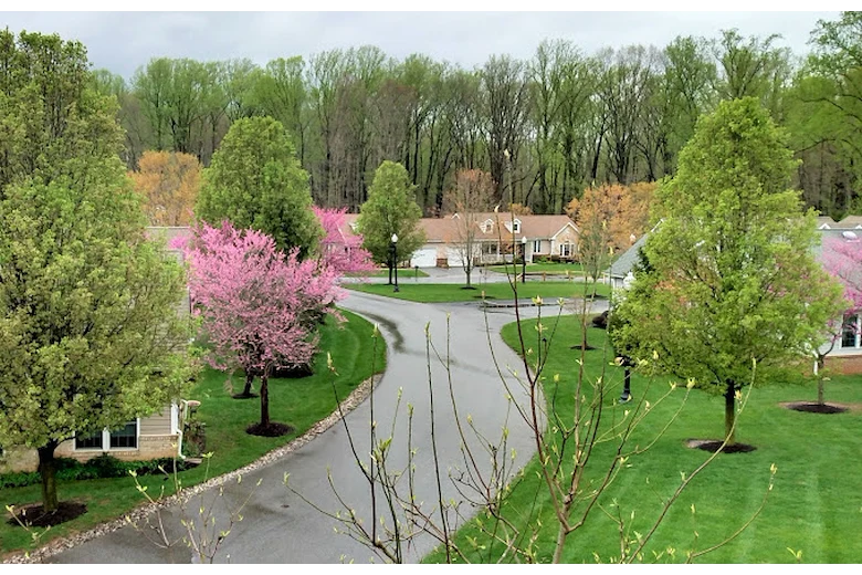 Image of Brooke Grove Retirement Village (4)