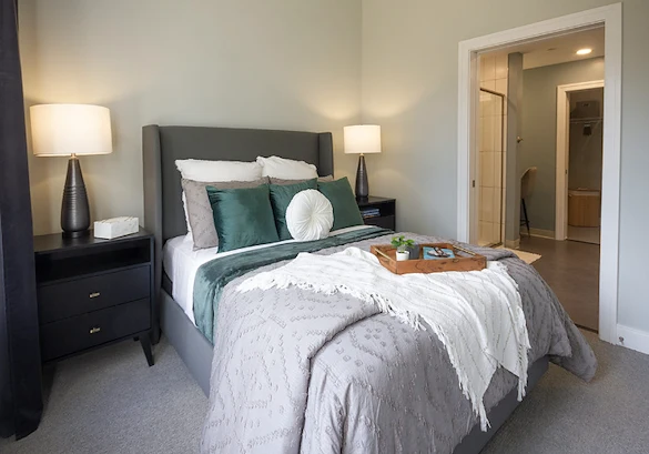 Image of Walnut Trace (6)