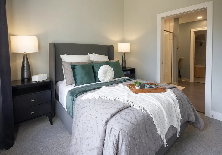 Image of Walnut Trace (6)