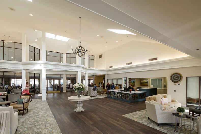 Image of Oak Leaf Manor North (3)