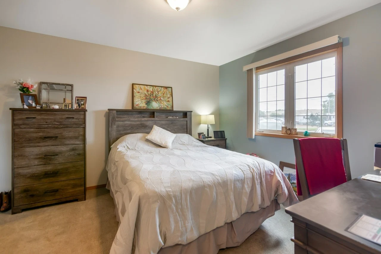 Image of Derian Place Senior Living (8)