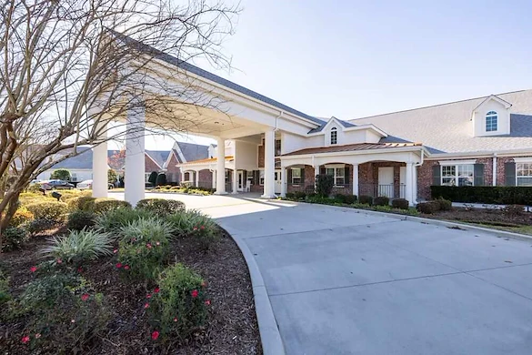 Image of SummerHouse Ashton Manor (1)