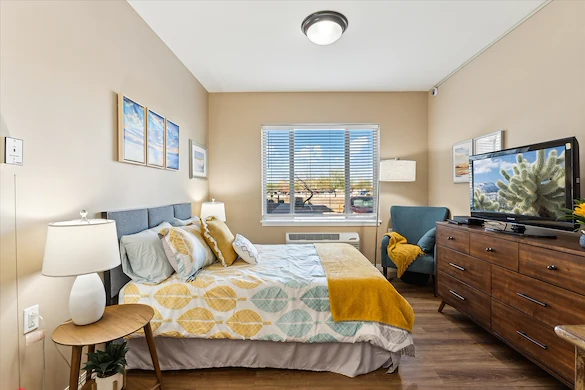 Image of The Oaks (7)