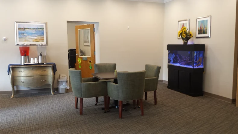 Image of Royal Of Cotuit (1)