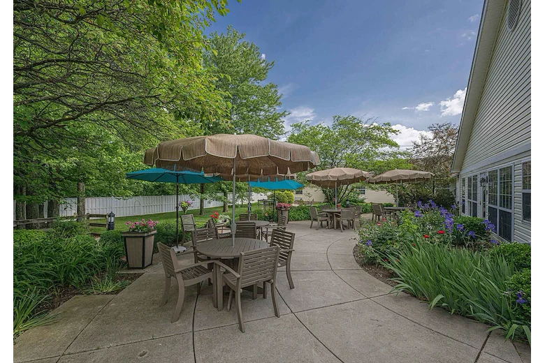 Image of Arden Courts of Westlake (3)