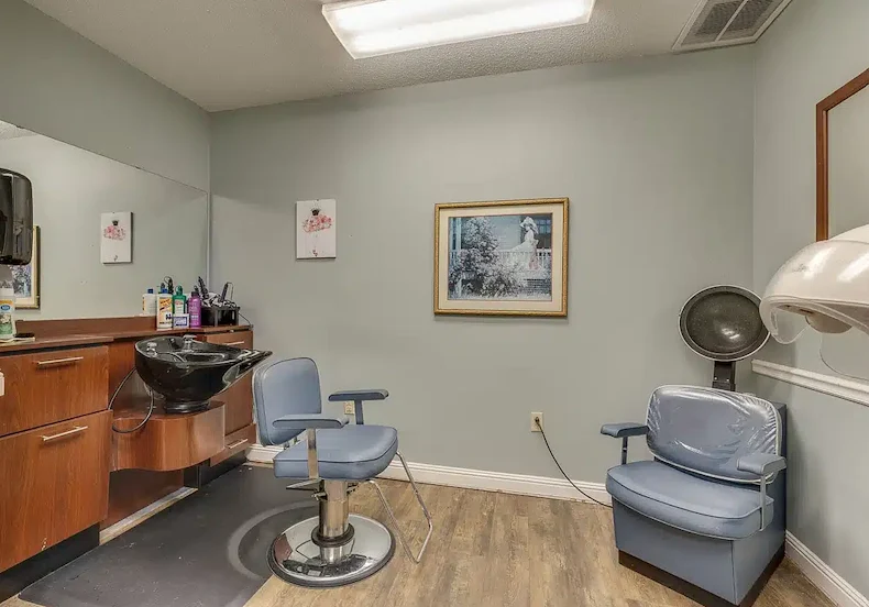 Image of Richland Square Memory Care (5)