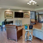 Image of Quaker Hill Manor (2)
