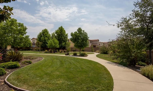 Image of Cogir of Folsom (1)