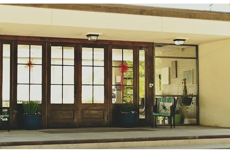 Image of Courtyards Community Living Center (2)