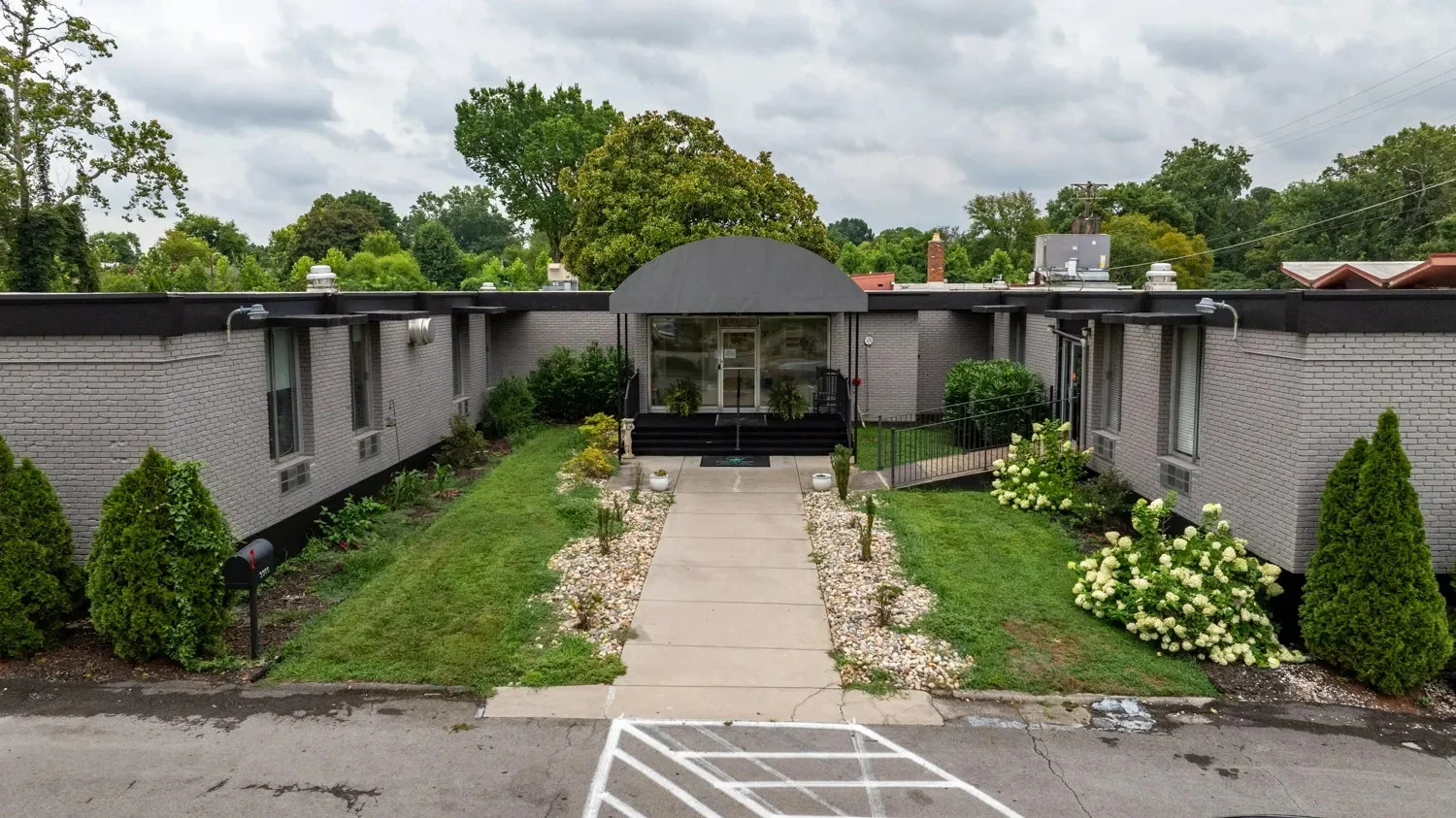 Image of Creekview Health & Rehab (1)