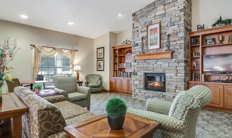 Image of Maple Lake (1)