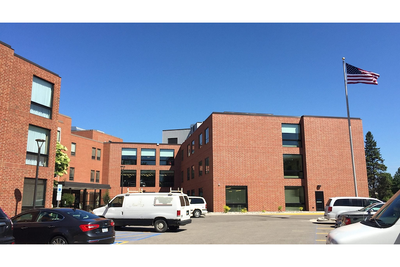 Image of Bethany on University (8)