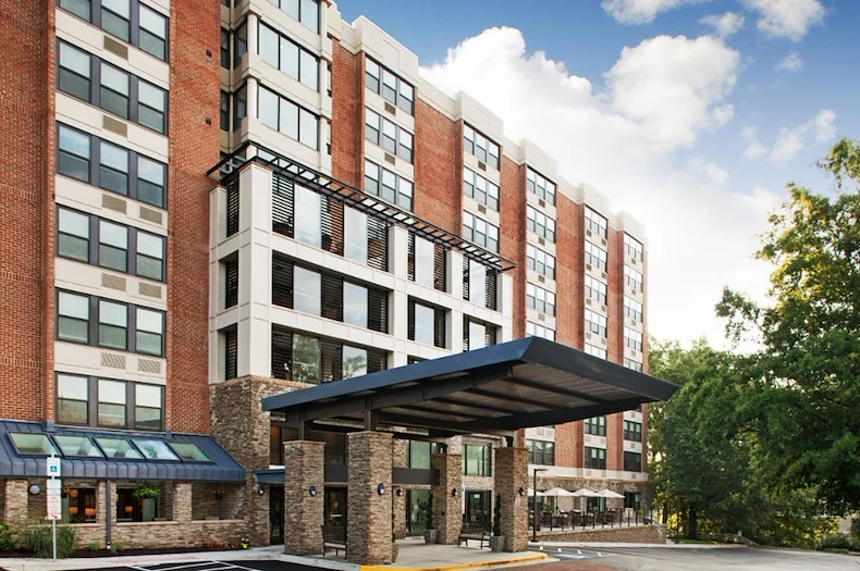 Image of Sunrise of Chevy Chase (1)