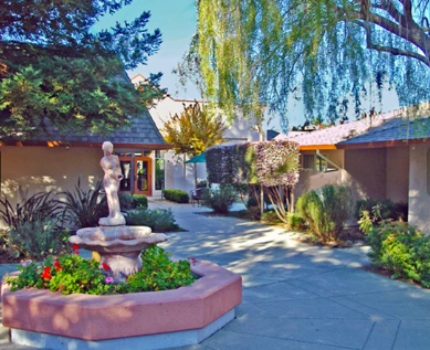 Image of Rohlffs Manor II & III (5)