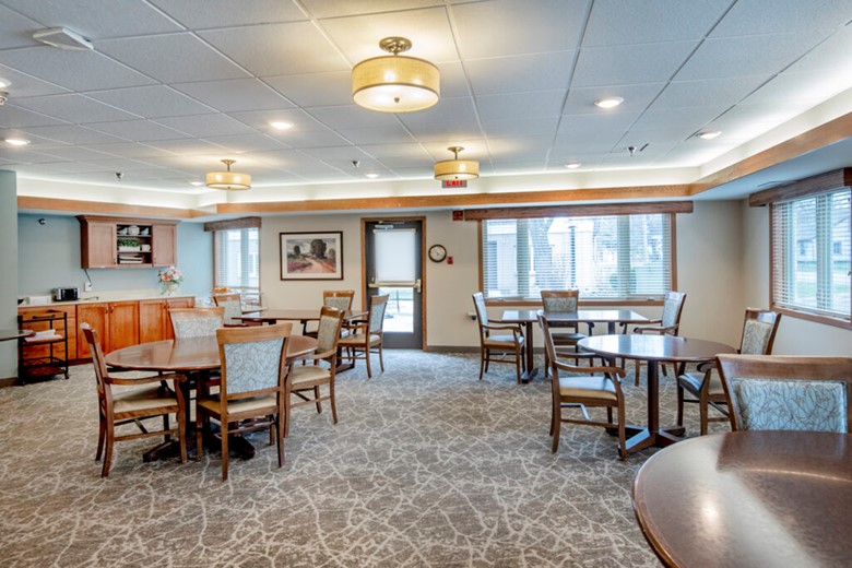 Image of Cerenity Senior Living White Bear Lake (2)