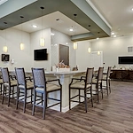 Lounge or dining area at Pinnacle Grove Senior Living