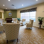Brookdale Franklin Independent Living in Franklin, TN, common sitting area