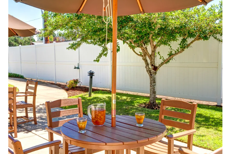 Image of Callahan Court Memory Care (7)