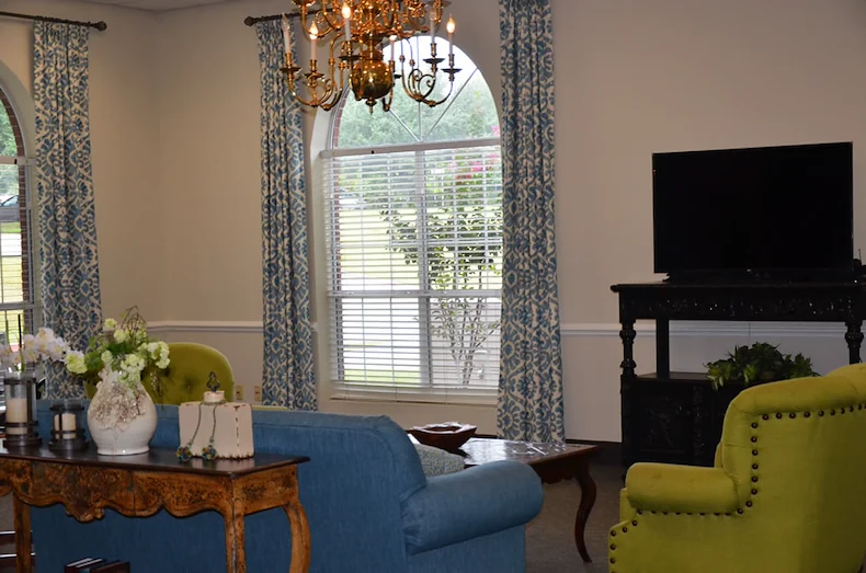 Image of Reunion Plaza Senior Care And Rehabilitation Cente (6)