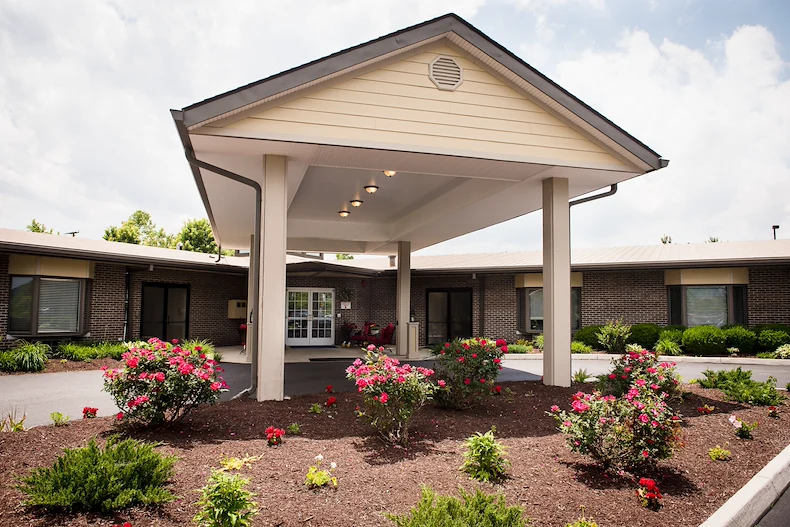 Image of Commonwealth Senior Living at Abingdon (1)