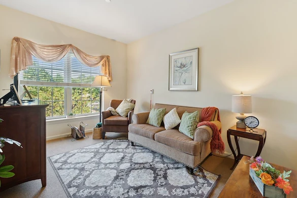 Image of Sunrise at Mount Vernon (8)