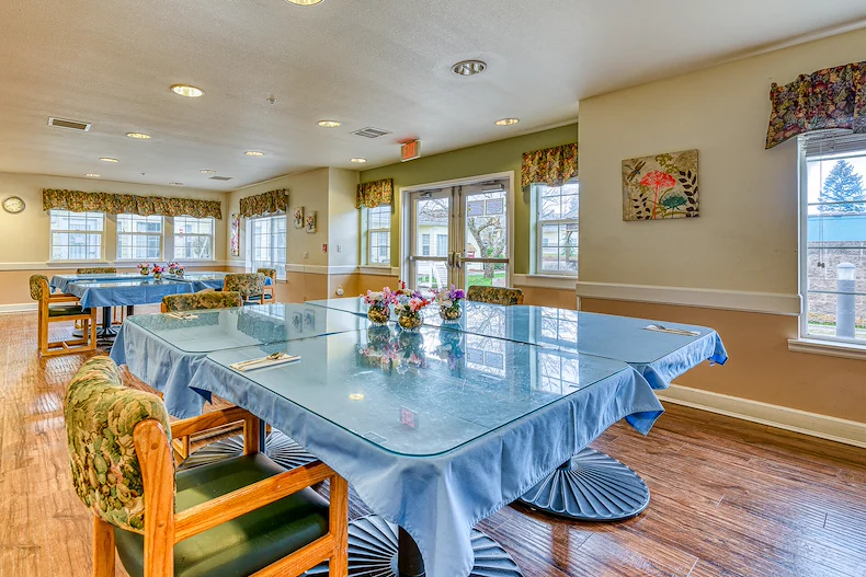 Image of Easthaven Villa Senior Living (5)