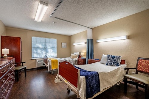 Image of Reunion Plaza Healthcare & Rehabilitation (6)