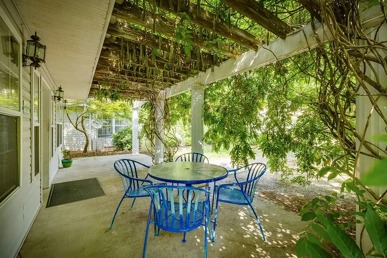 Image of Hitchcock Square Assisted Living (8)