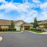 Independent living at Laurel Grove by Barclay House in Lawrenceville, GA, individual home exterior