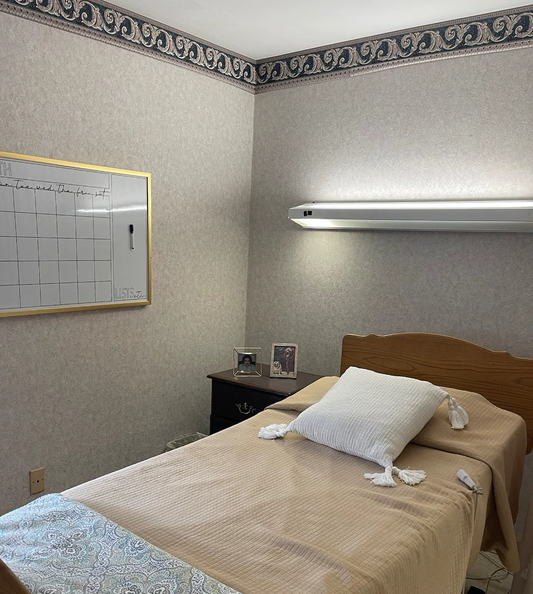 Image of Ayden Healthcare Of Toledo (2)