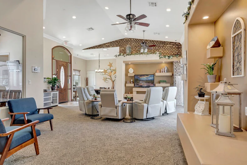 Image of Leti's at Valencia (4)