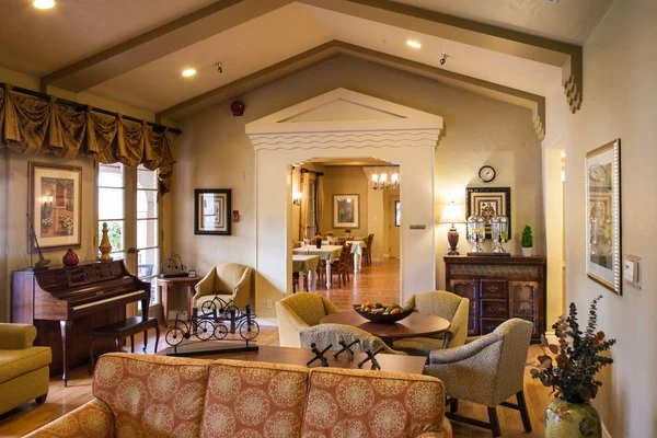 Image of Foothill Retirement (3)