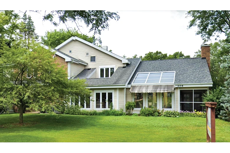 Image of DeForest Place (1)
