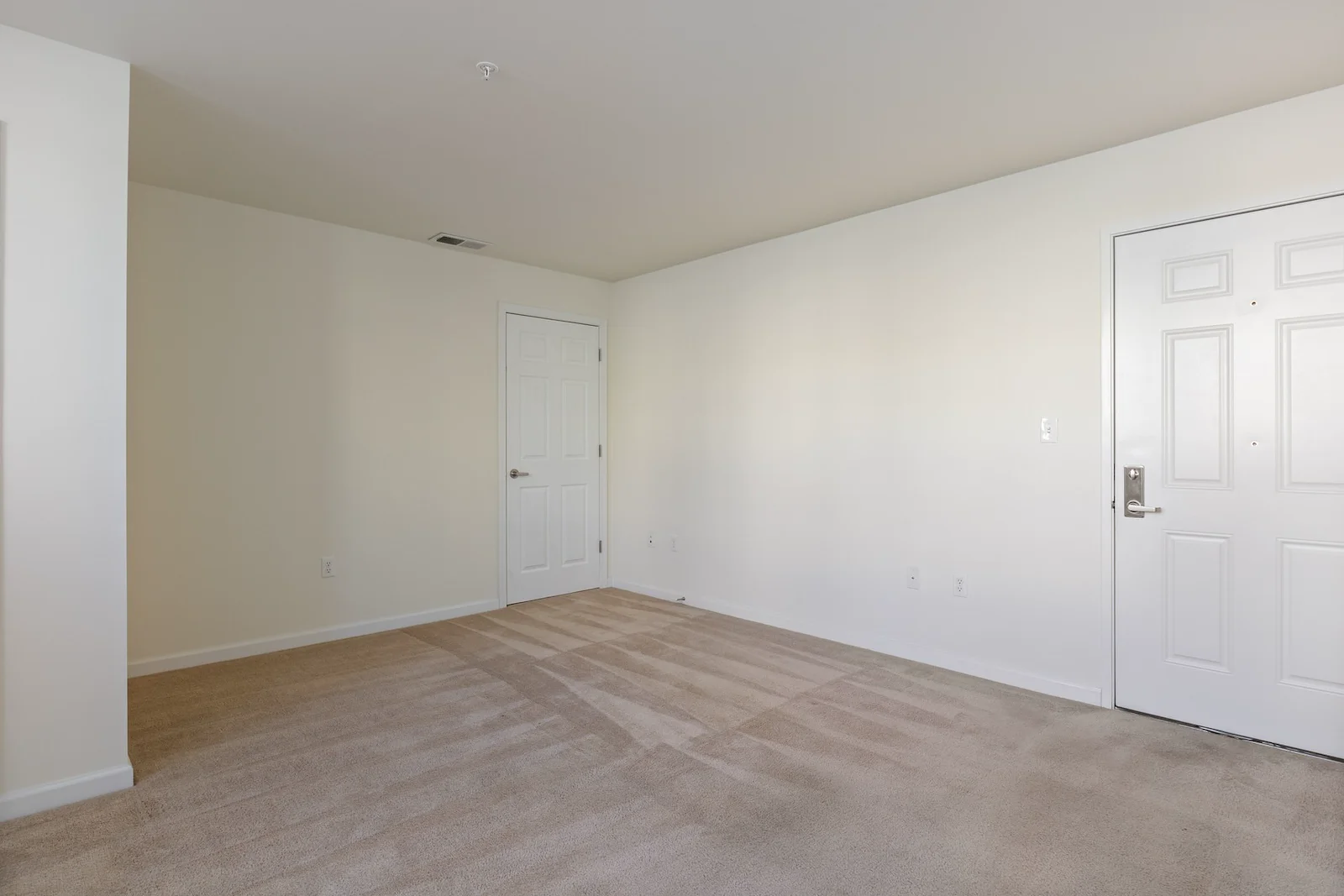 Image of Park Lofts at Huntington (8)