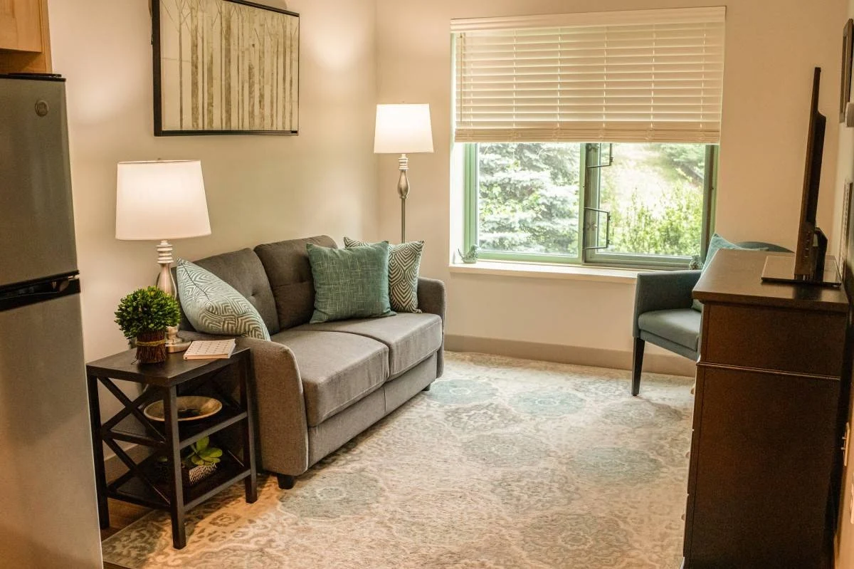 Image of Vincentian Schenley Gardens (10)