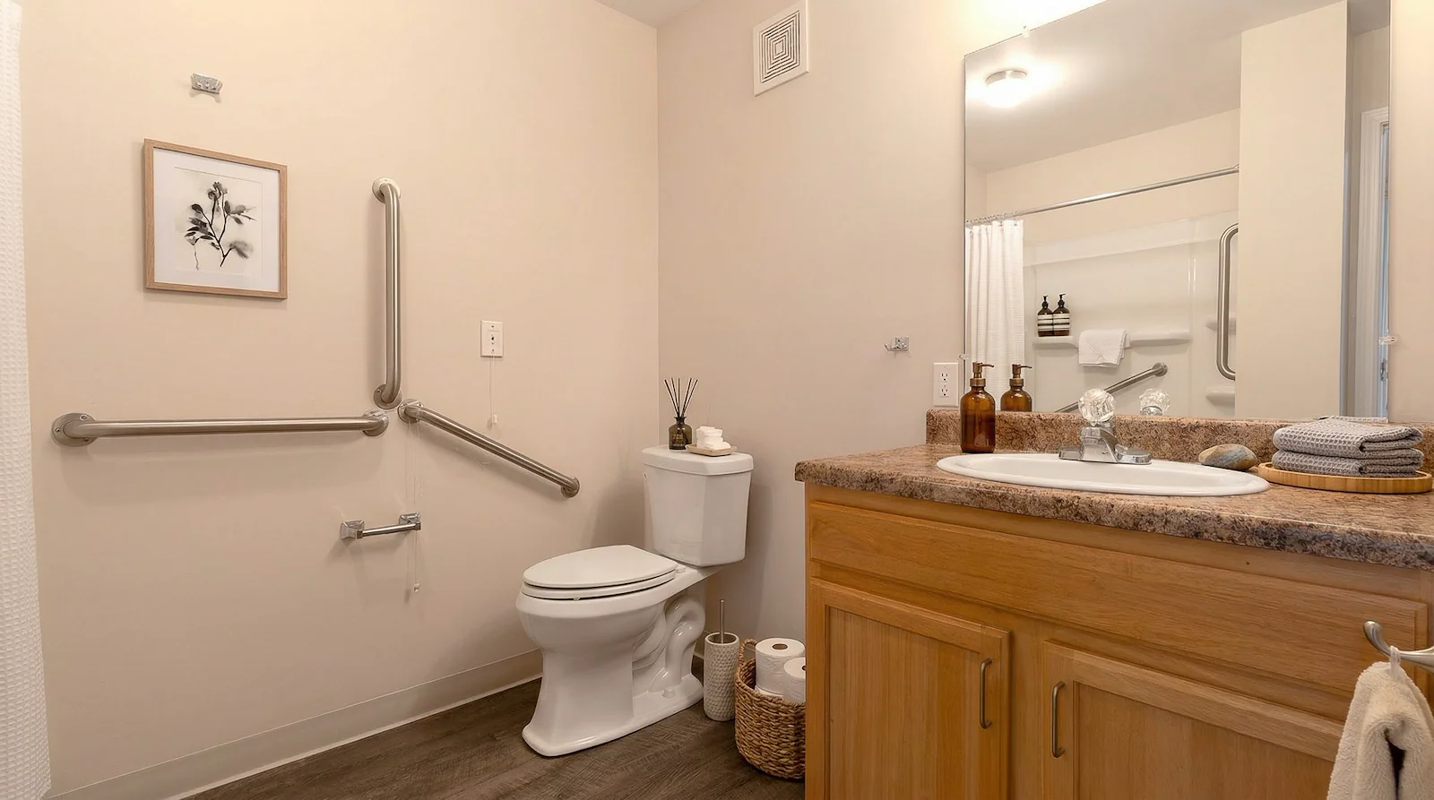 Image of Kingston Place Apartments (6)