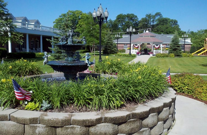 Image of The Cottages of Fox Lake (1)