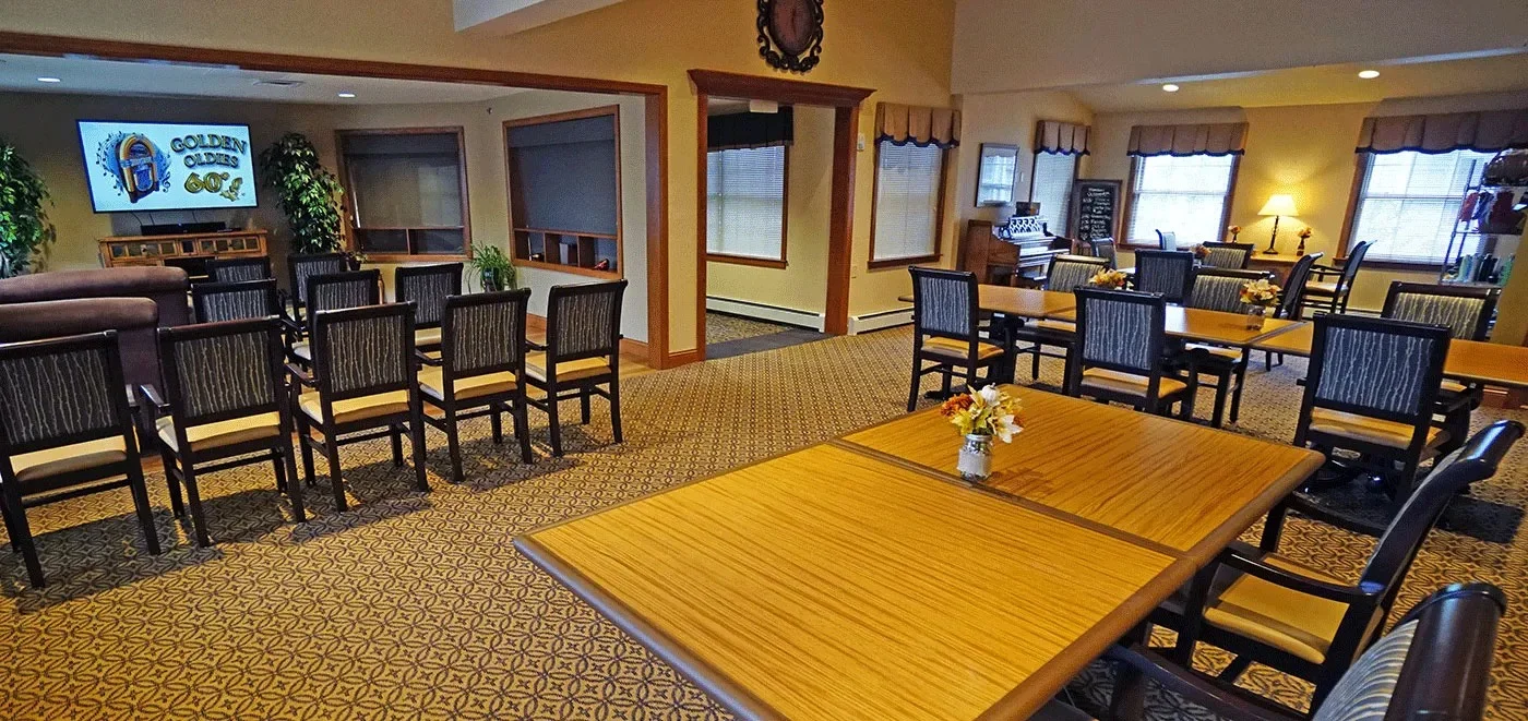 Image of Renaissance by Rennes - De Pere (2)