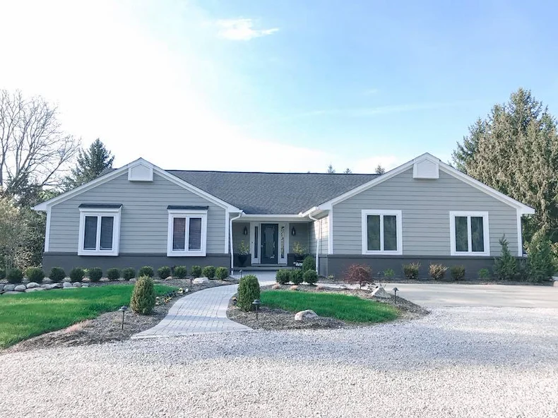 Image of Oakbrook Senior Living at 7 Mile (1)