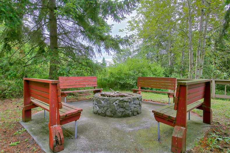 Image of Claridge Court (6)