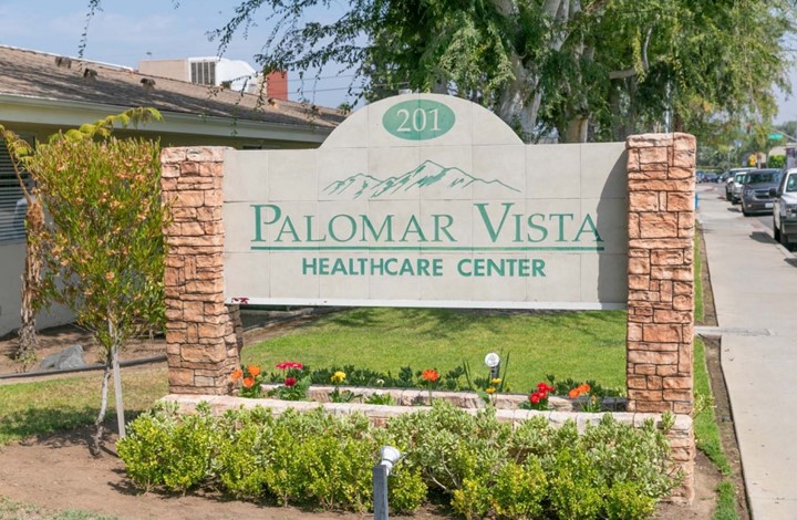 palomar-vista-healthcare-center-image-1