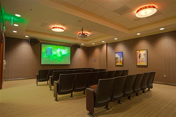 Image of Aljoya Thornton Place (5)