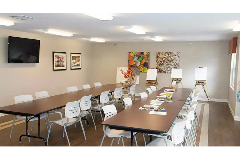 Image of RobinBrooke Senior Living (8)