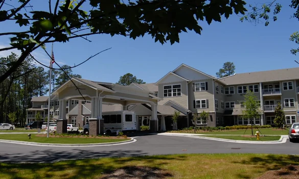 Summerville Estates Gracious Retirement Living Hawthorn Senior Independent Living in Summerville, South Carolina front exterior
