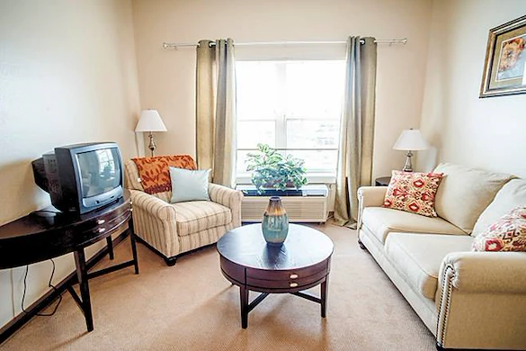Avamere at Rio Rancho Senior Living in New Mexico living room