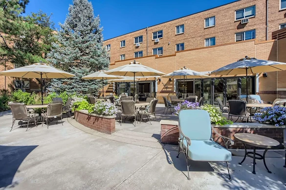 Image of Clermont Park Senior Living (9)