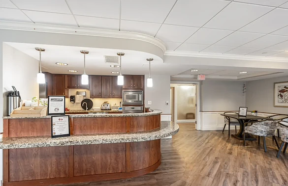 Image of AVIVA Country Club Heights (5)
