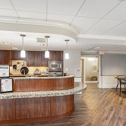 Image of AVIVA Country Club Heights (3)