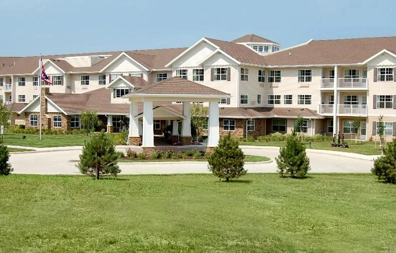 Parker Place Gracious Retirement Living Hawthorn Senior Independent Living in Mentor, Ohio front exterior