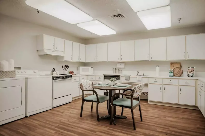 Image of Town And Country Nursing And Rehabilitation Center (7)